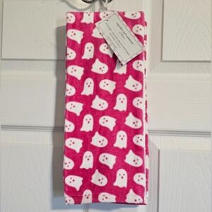 🔥👻 Cupcakes & Cashmere Viral Pink & White Ghost Hand Towels, Set of 3 NWT
